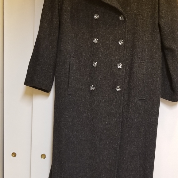 Ladies Maxi Coat - Picture 4 of 10